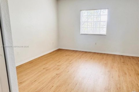 Copropriété à vendre à Doral, Floride: 2 chambres, 106.84 m2 № 2024461 - photo 13