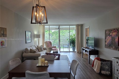 Copropriété à louer à Davie, Floride: 2 chambres, 102.19 m2 № 1928325 - photo 12