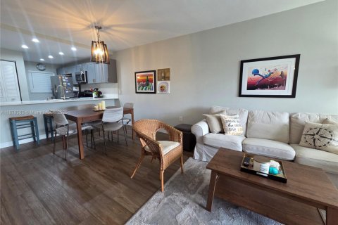 Copropriété à louer à Davie, Floride: 2 chambres, 102.19 m2 № 1928325 - photo 18