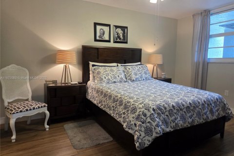 Copropriété à louer à Davie, Floride: 2 chambres, 102.19 m2 № 1928325 - photo 25