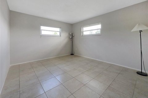 Villa ou maison à vendre à Punta Gorda, Floride: 2 chambres, 87.79 m2 № 1626441 - photo 3