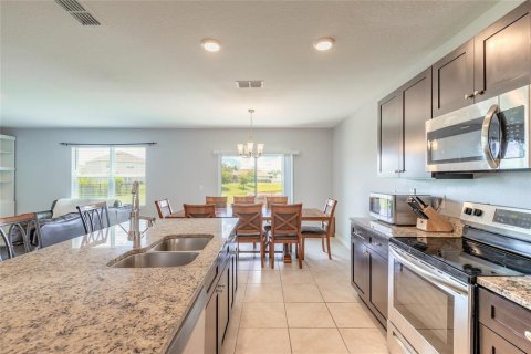 Casa en venta en Port Orange, Florida, 5 dormitorios, 248.42 m2 № 1904015 - foto 8