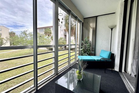 Condominio en venta en Lauderdale Lakes, Florida, 1 dormitorio, 69.49 m2 № 2084480 - foto 22
