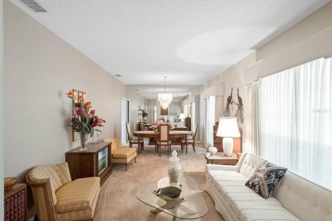 Casa en venta en Orlando, Florida, 3 dormitorios, 241.64 m2 № 1735550 - foto 4