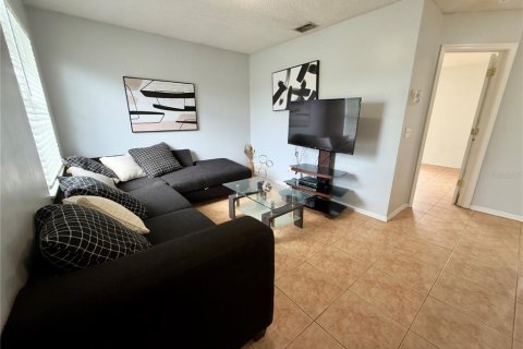 Villa ou maison à louer à Orlando, Floride: 4 chambres, 150.32 m2 № 2380579 - photo 21