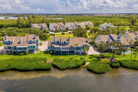Condo in Bradenton, Florida, 3 bedrooms № 2166884 - photo 8