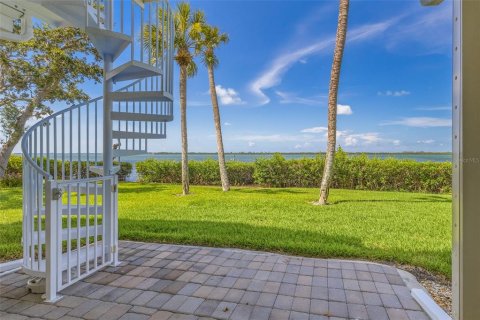 Condo in Bradenton, Florida, 3 bedrooms № 2166884 - photo 16