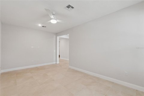 Villa ou maison à vendre à Winter Garden, Floride: 5 chambres, 340.39 m2 № 2127089 - photo 4