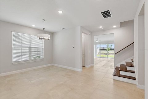 Villa ou maison à vendre à Winter Garden, Floride: 5 chambres, 340.39 m2 № 2127089 - photo 7