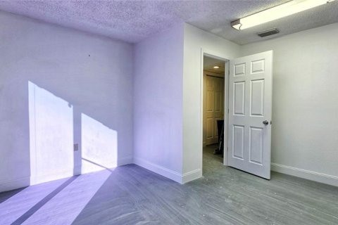 Immobilier commercial à louer à Hudson, Floride: 151.62 m2 № 2116025 - photo 21