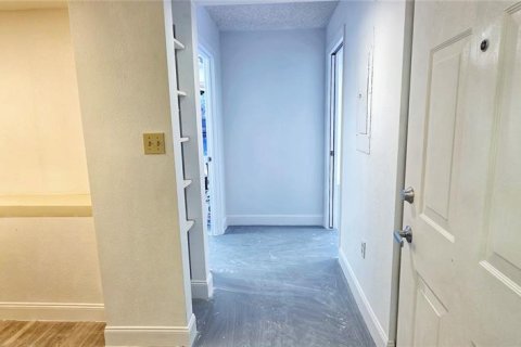 Immobilier commercial à louer à Hudson, Floride: 151.62 m2 № 2116025 - photo 16