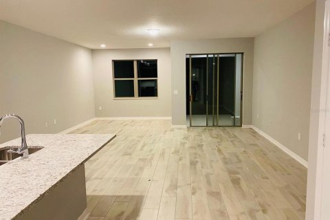 Adosado en alquiler en Sanford, Florida, 3 dormitorios, 170.85 m2 № 1908470 - foto 4