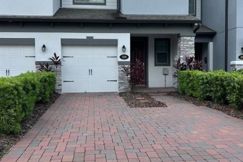 Adosado en alquiler en Sanford, Florida, 3 dormitorios, 170.85 m2 № 1908470 - foto 1