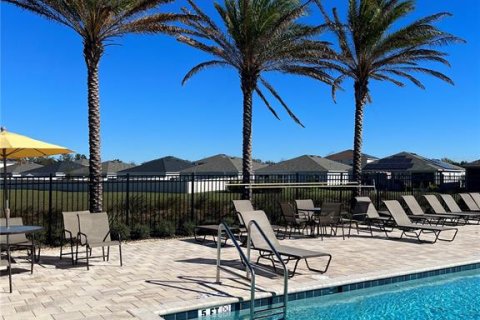 House in Winter Haven, Florida 4 bedrooms, 186.18 sq.m. № 2166583 - photo 30