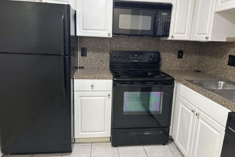 Купить кондоминиум в Лейк-Парк, Флорида 2 спальни, 78.69м2, № 1154202 - фото 1