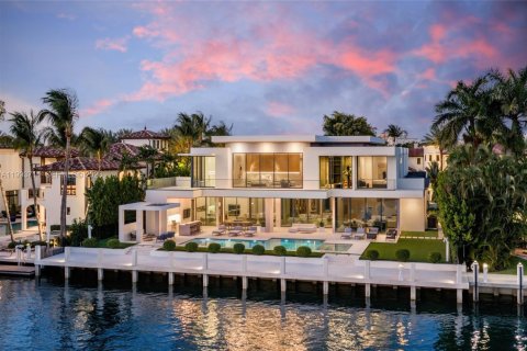 Villa ou maison à Fort Lauderdale, Floride 6 chambres, 810.57 m2 № 2058170