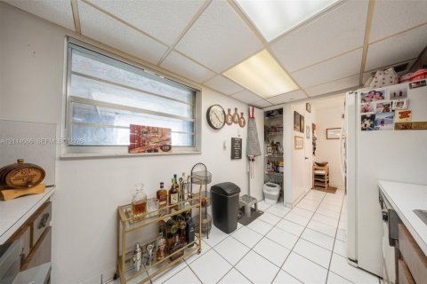Copropriété à louer à Miami, Floride: 1 chambre, 78.87 m2 № 2439372 - photo 20