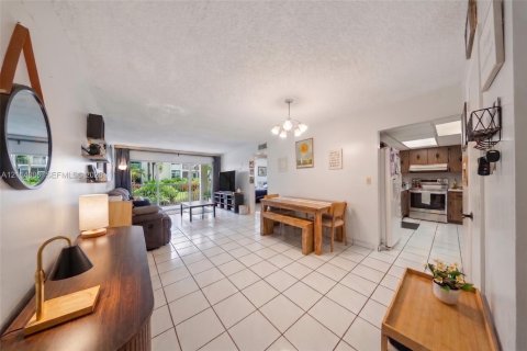 Copropriété à louer à Miami, Floride: 1 chambre, 78.87 m2 № 2439372 - photo 14