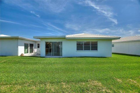 Duplex in Lakeland, Florida 2 bedrooms, 113.9 sq.m. № 1827113 - photo 21