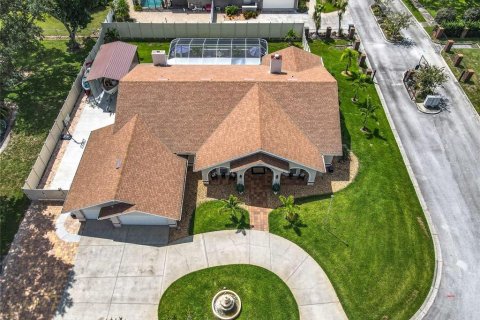 Casa en venta en Auburndale, Florida, 4 dormitorios, 313.45 m2 № 1899861 - foto 6