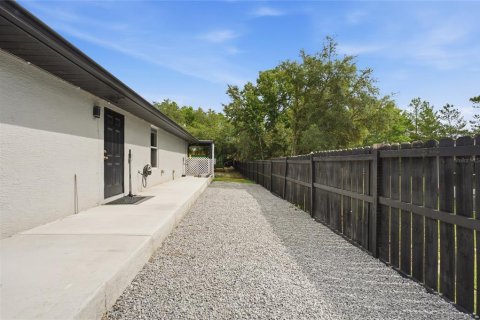 House in Ocala, Florida 3 bedrooms, 149.29 sq.m. № 2280605 - photo 25