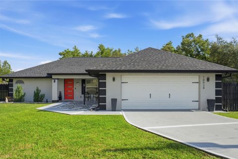 House in Ocala, Florida 3 bedrooms, 149.29 sq.m. № 2280605
