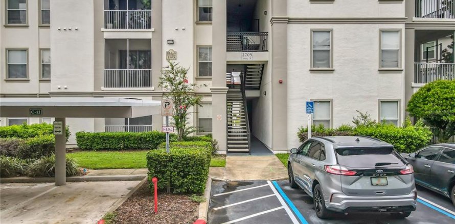 Condominio en Orlando, Florida, 2 dormitorios № 1894219