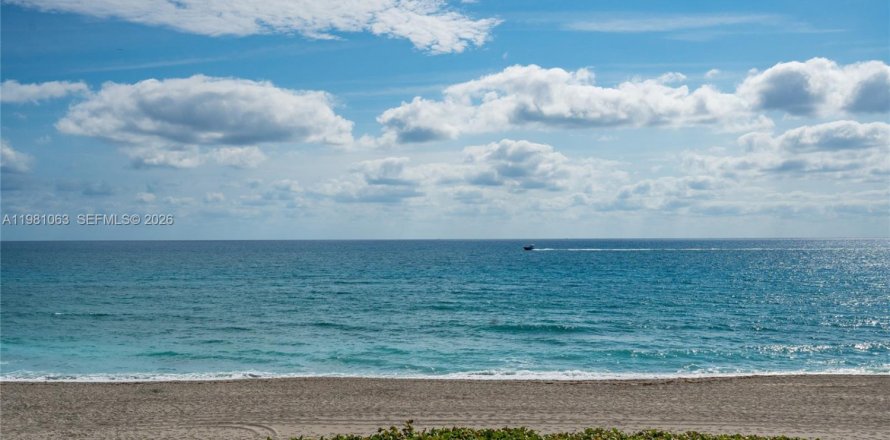 Condominio en Tequesta, Florida, 2 dormitorios  № 2043133