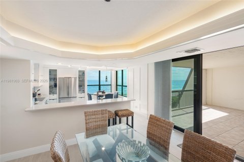 Condominio en venta en Tequesta, Florida, 2 dormitorios, 186.73 m2 № 2043133 - foto 17