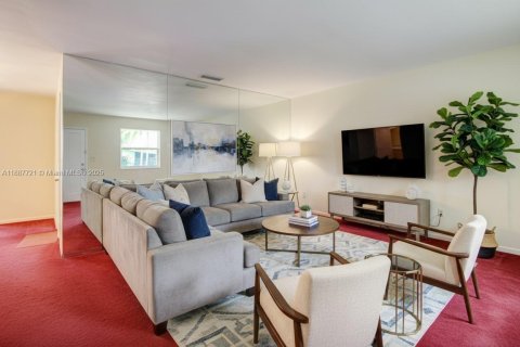 Villa ou maison à vendre à Cutler Bay, Floride: 4 chambres, 174.28 m2 № 1933129 - photo 6