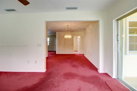 Villa ou maison à vendre à Cutler Bay, Floride: 4 chambres, 174.28 m2 № 1933129 - photo 28