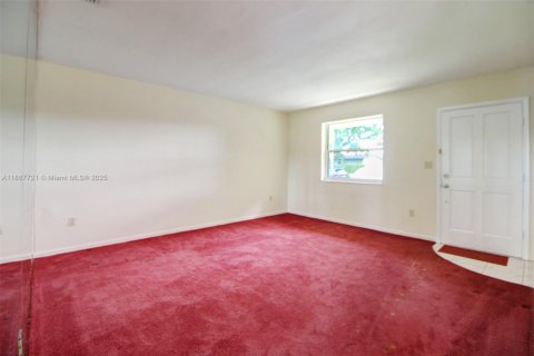 Villa ou maison à vendre à Cutler Bay, Floride: 4 chambres, 174.28 m2 № 1933129 - photo 23