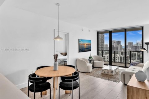 Condo in Miami, Florida, 2 bedrooms  № 2043153 - photo 18