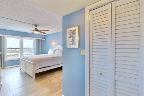 Condominio en venta en Saint Petersburg, Florida, 2 dormitorios, 103.12 m2 № 1812643 - foto 17