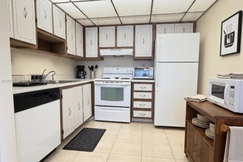 Copropriété à louer à Delray Beach, Floride: 1 chambre, 70.61 m2 № 2176088 - photo 10