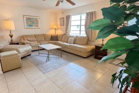 Copropriété à louer à Delray Beach, Floride: 1 chambre, 70.61 m2 № 2176088 - photo 6