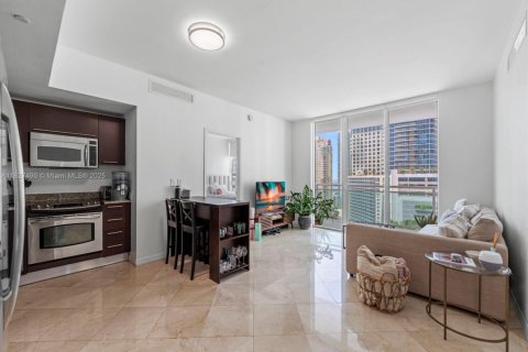 Condo in Miami, Florida, 2 bedrooms  № 1798927 - photo 3