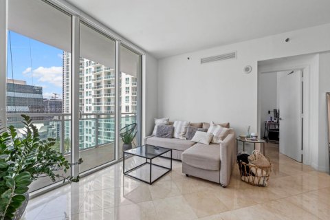Condo in Miami, Florida, 2 bedrooms  № 1798927 - photo 7