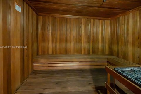 Copropriété à louer à Sunny Isles Beach, Floride: 3 chambres, 195.65 m2 № 1998129 - photo 28