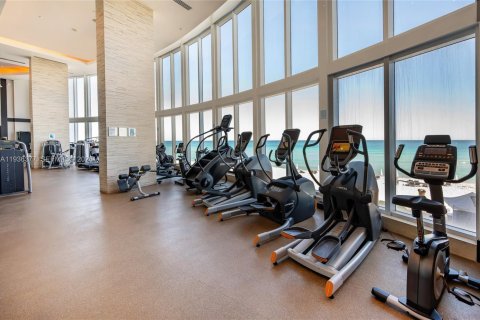 Copropriété à louer à Sunny Isles Beach, Floride: 3 chambres, 195.65 m2 № 1998129 - photo 29