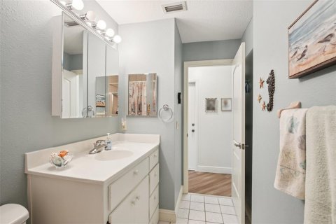 Casa en venta en New Port Richey, Florida, 3 dormitorios, 125.33 m2 № 2237347 - foto 28