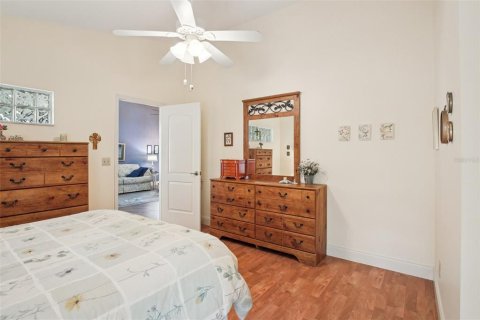 Casa en venta en New Port Richey, Florida, 3 dormitorios, 125.33 m2 № 2237347 - foto 19