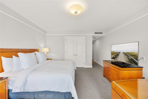 Condominio en venta en Miami, Florida, 1 dormitorio, 91.32 m2 № 1978521 - foto 16