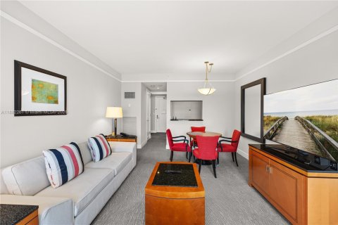 Condominio en venta en Miami, Florida, 1 dormitorio, 91.32 m2 № 1978521 - foto 3