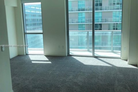 Condominio en alquiler en Miami, Florida, 49.24 m2 № 2071146 - foto 7