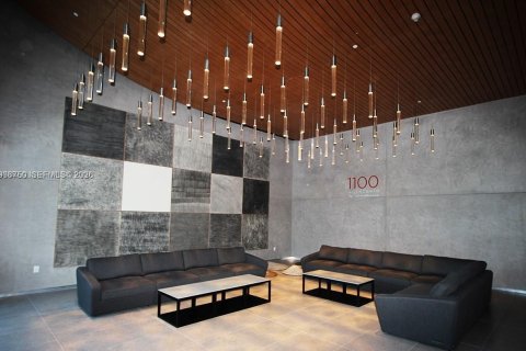 Condominio en alquiler en Miami, Florida, 49.24 m2 № 2071146 - foto 17