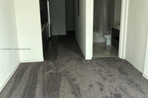 Condominio en alquiler en Miami, Florida, 49.24 m2 № 2071146 - foto 10