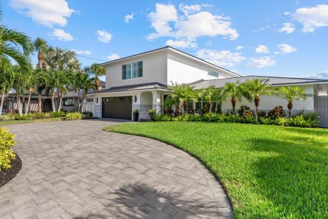 House in Sarasota, Florida 4 bedrooms, 386.57 sq.m. № 2215916 - photo 7