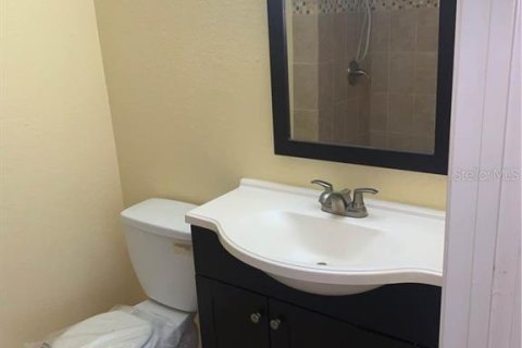Condo in Orlando, Florida, 2 bedrooms  № 1885411 - photo 16
