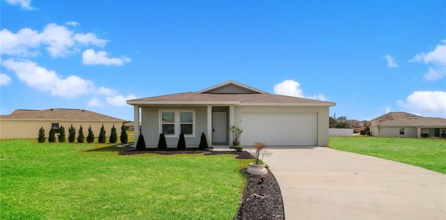 Casa en Poinciana, Florida 4 dormitorios, 156.17 m2 № 2419188